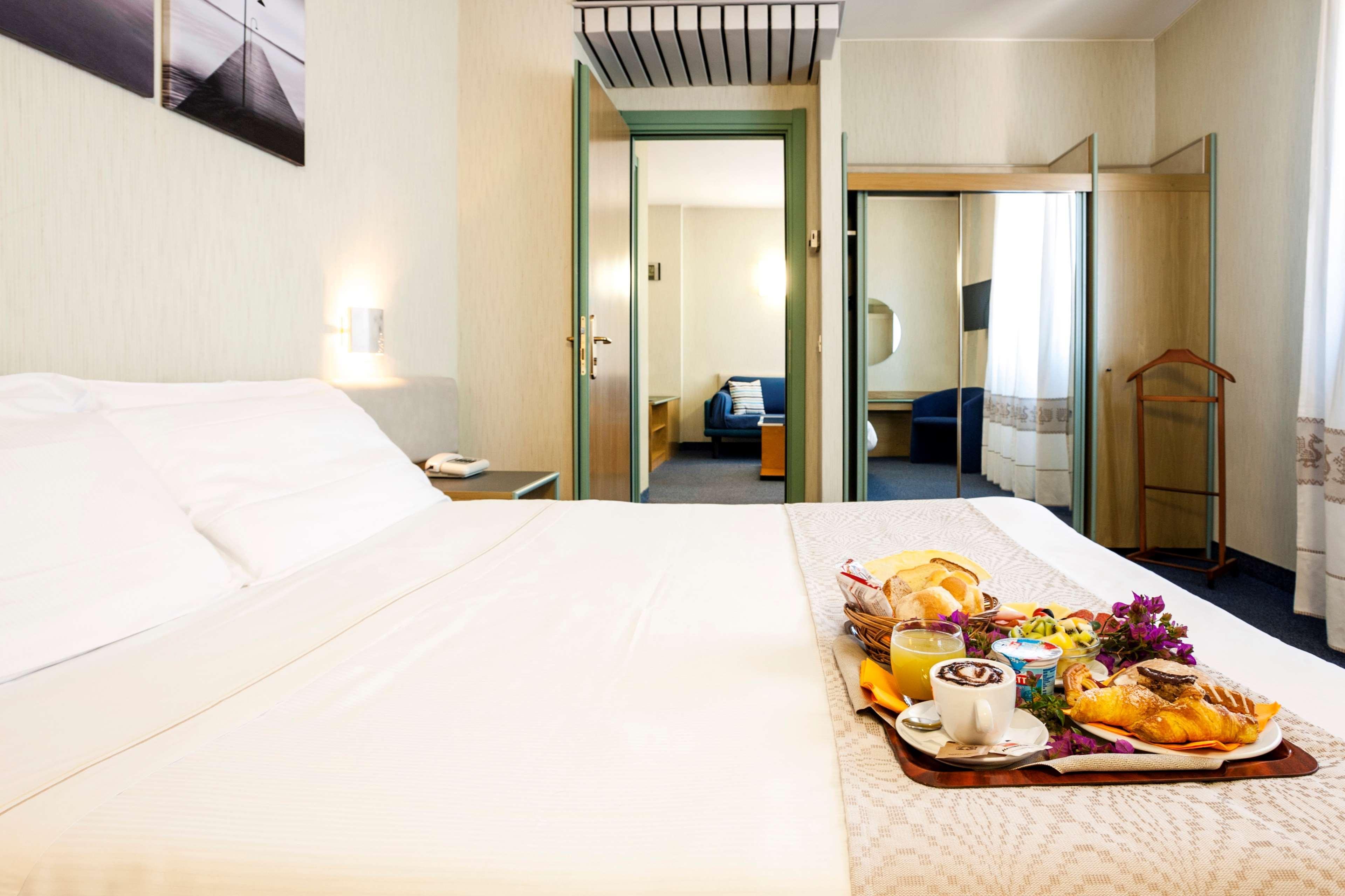 Best Western Hotel Residence Italia Quartu Sant'Elena Ngoại thất bức ảnh