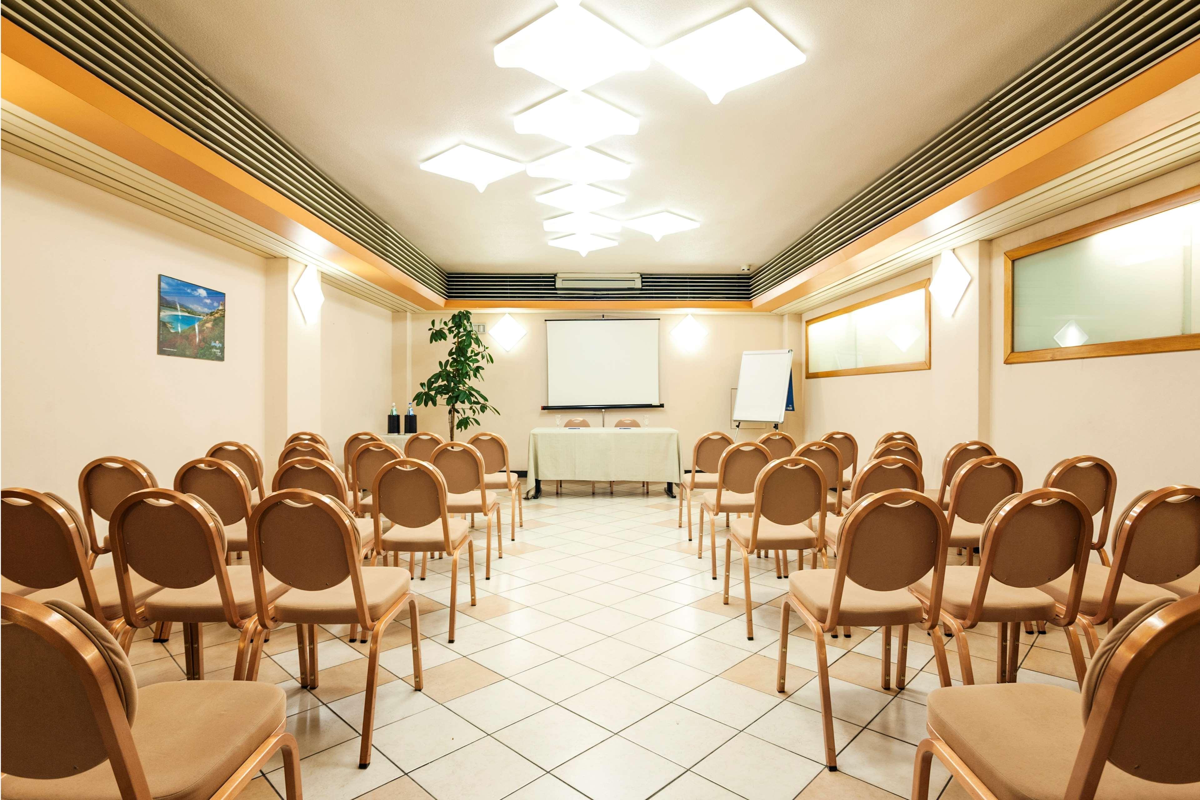 Best Western Hotel Residence Italia Quartu Sant'Elena Ngoại thất bức ảnh