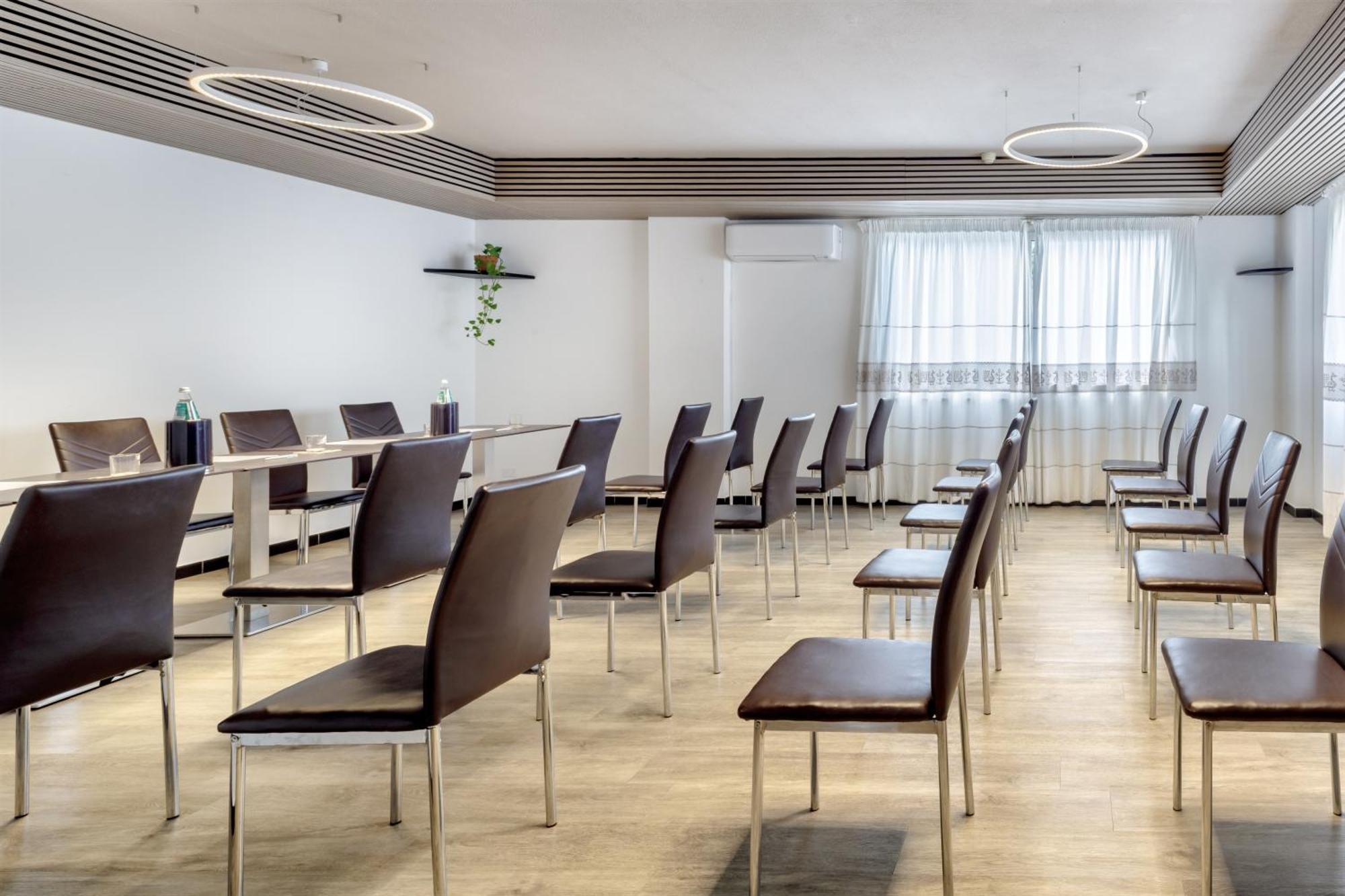 Best Western Hotel Residence Italia Quartu Sant'Elena Ngoại thất bức ảnh