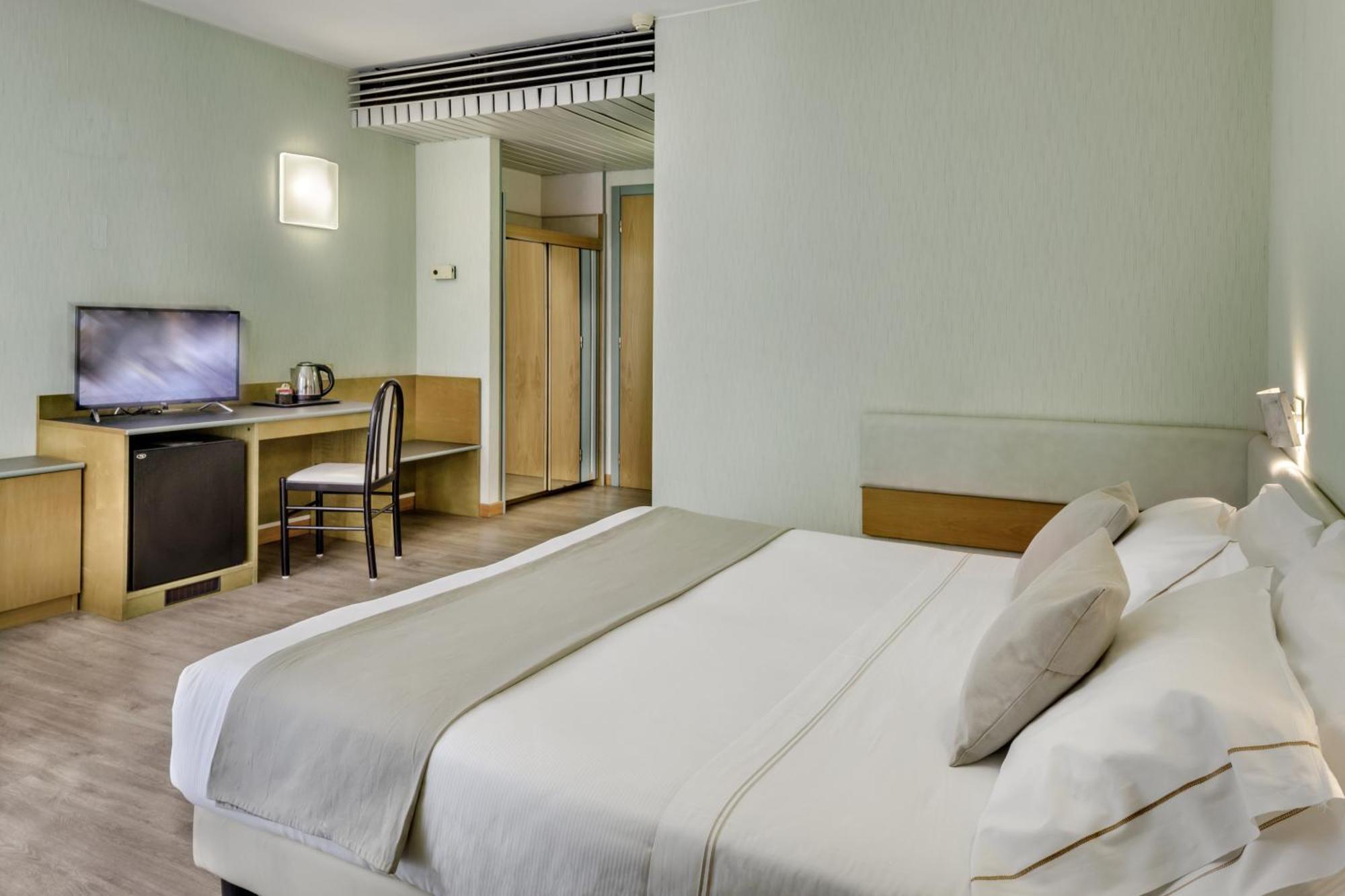 Best Western Hotel Residence Italia Quartu Sant'Elena Ngoại thất bức ảnh